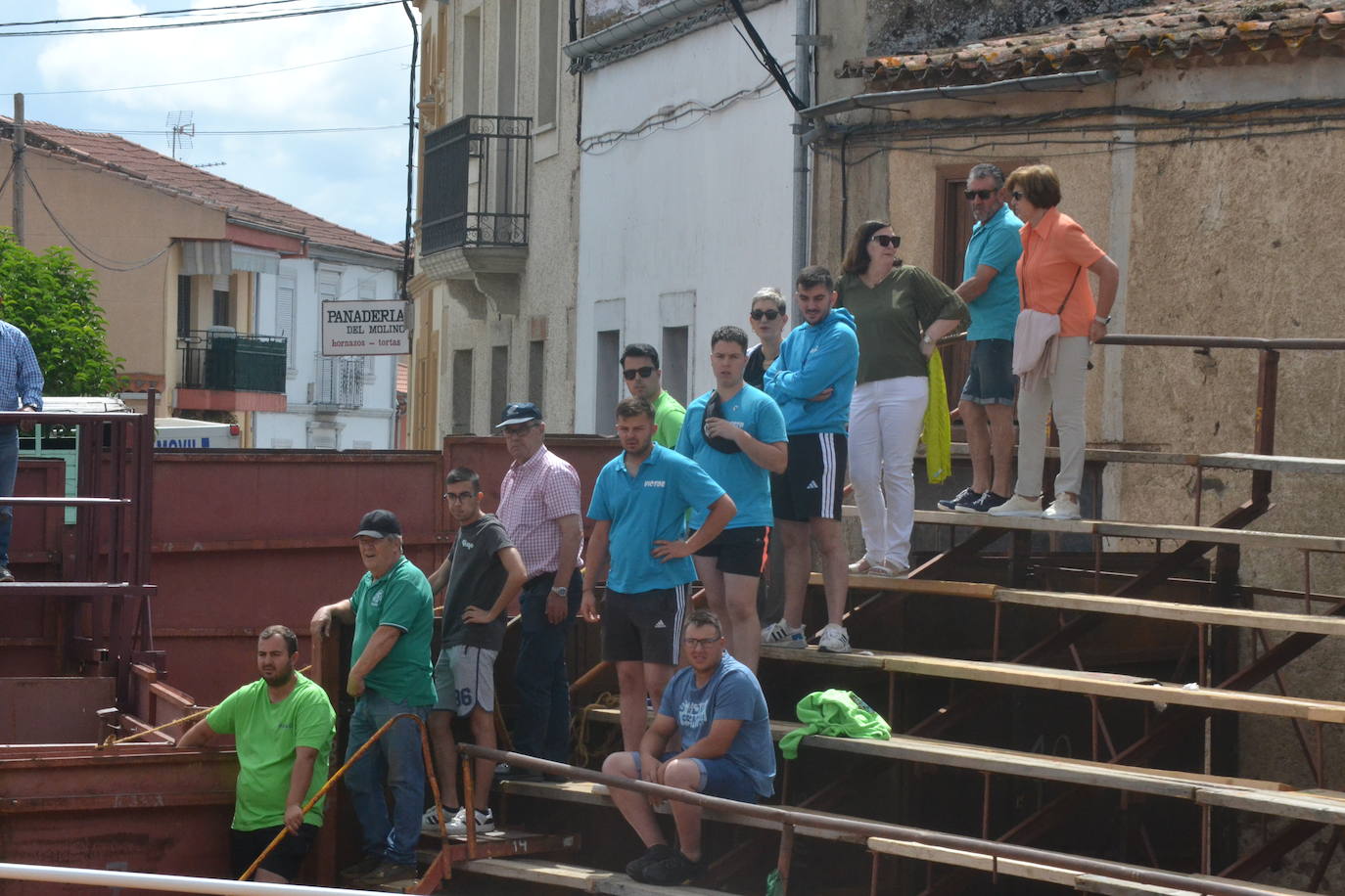 Brillante cierre de San Juan en Hinojosa de Duero