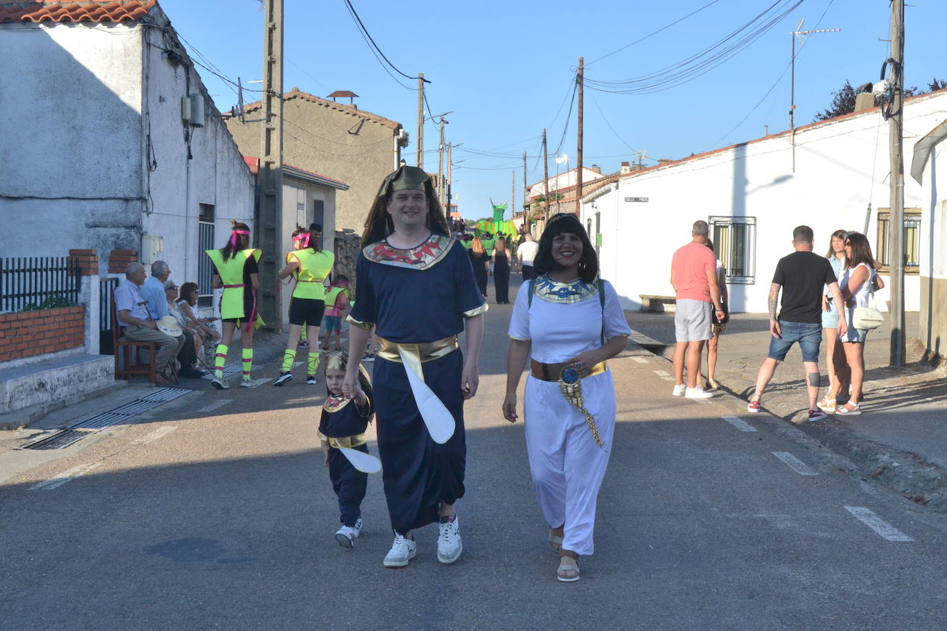 La creatividad se desborda en Villar de Peralonso