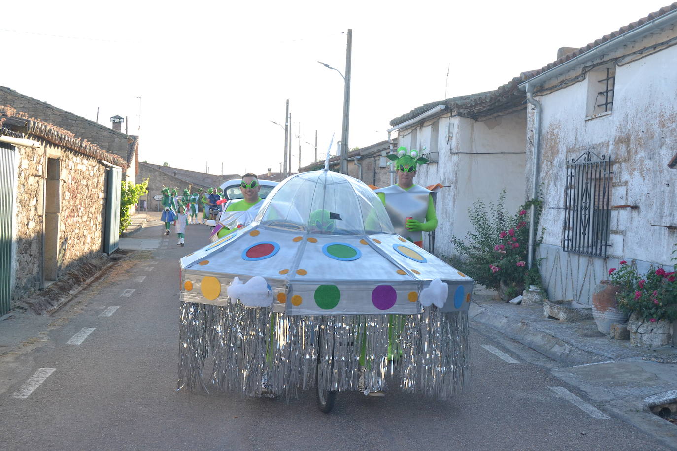 La creatividad se desborda en Villar de Peralonso