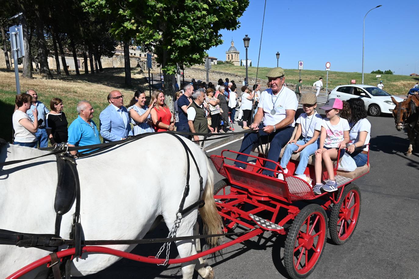 La peregrinos de Ciudad Rodrigo ponen rumbo a la Peña de Francia