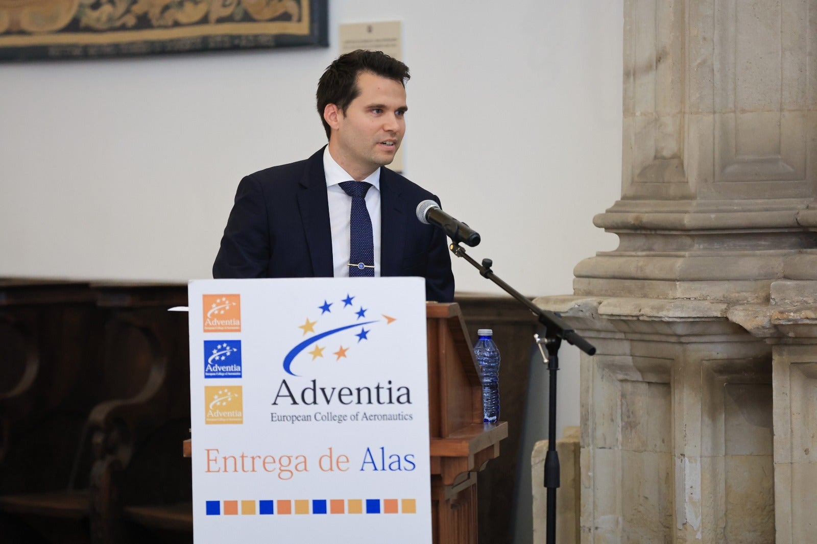 Una nueva promoción de alumnos de Adventia está lista para volar: «El cielo nunca es el límite, solo es el comienzo»