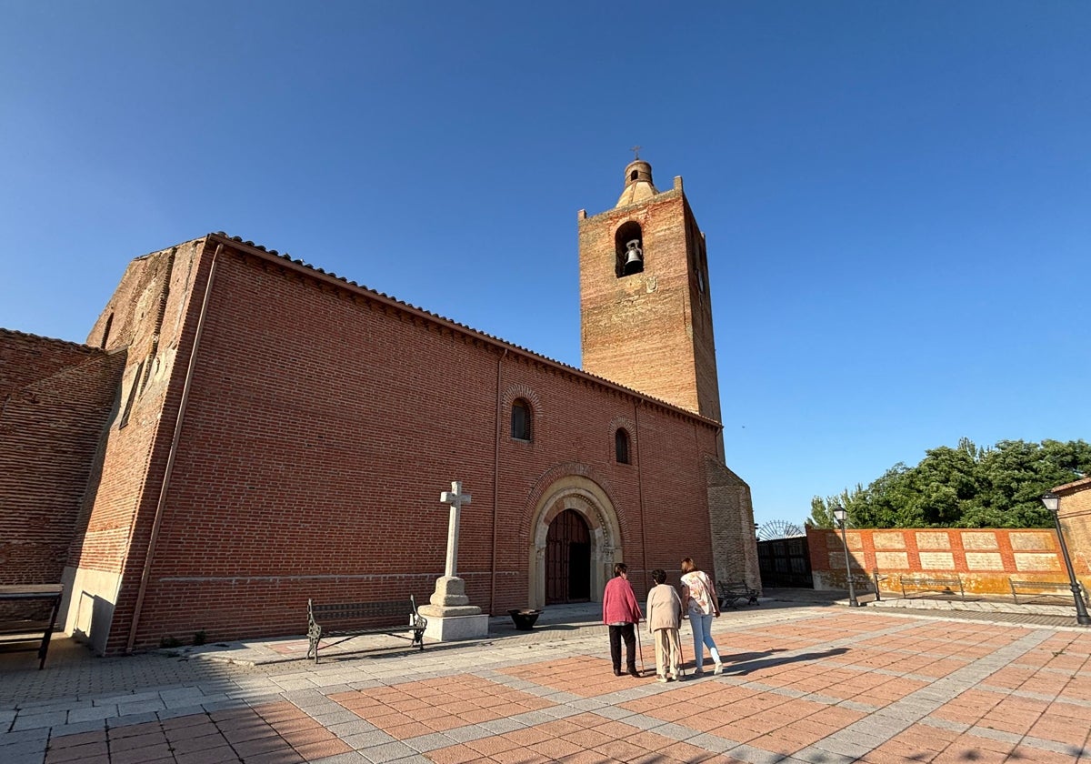 Iglesia de Paradinas de San Juan.