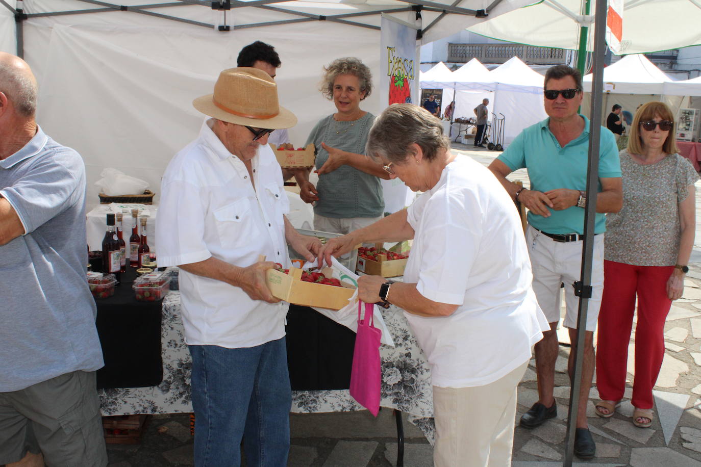 Festival de sabores en una animada feria en Linares de Riofrío