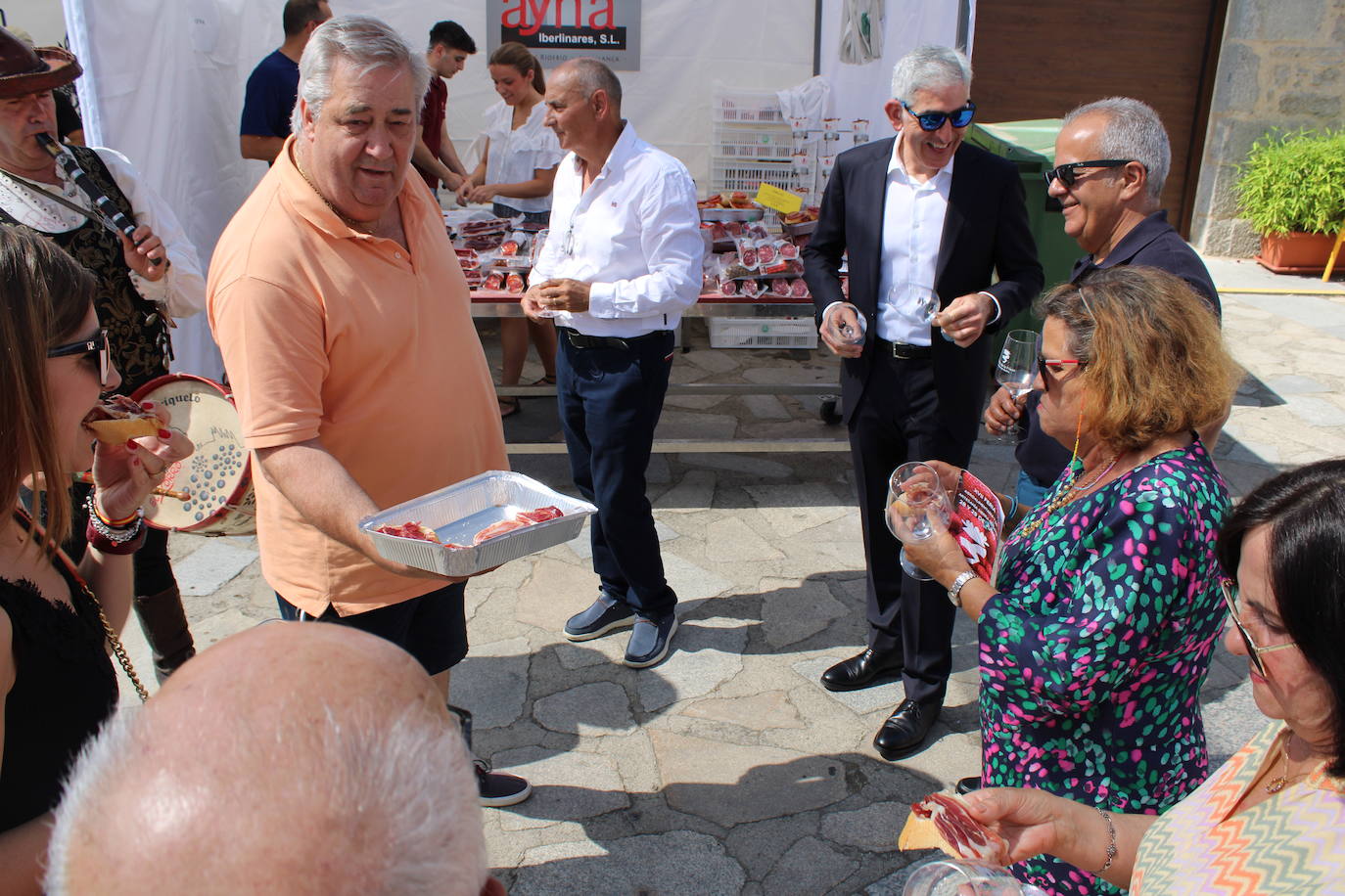 Festival de sabores en una animada feria en Linares de Riofrío