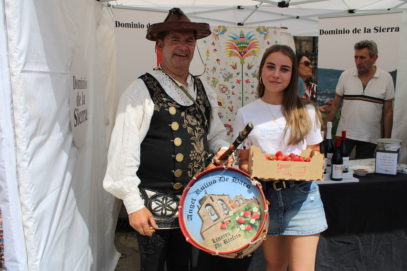 Festival de sabores en una animada feria en Linares de Riofrío