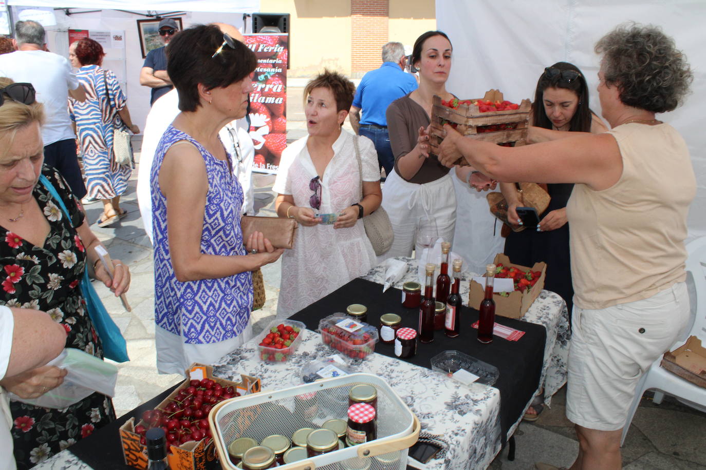 Festival de sabores en una animada feria en Linares de Riofrío