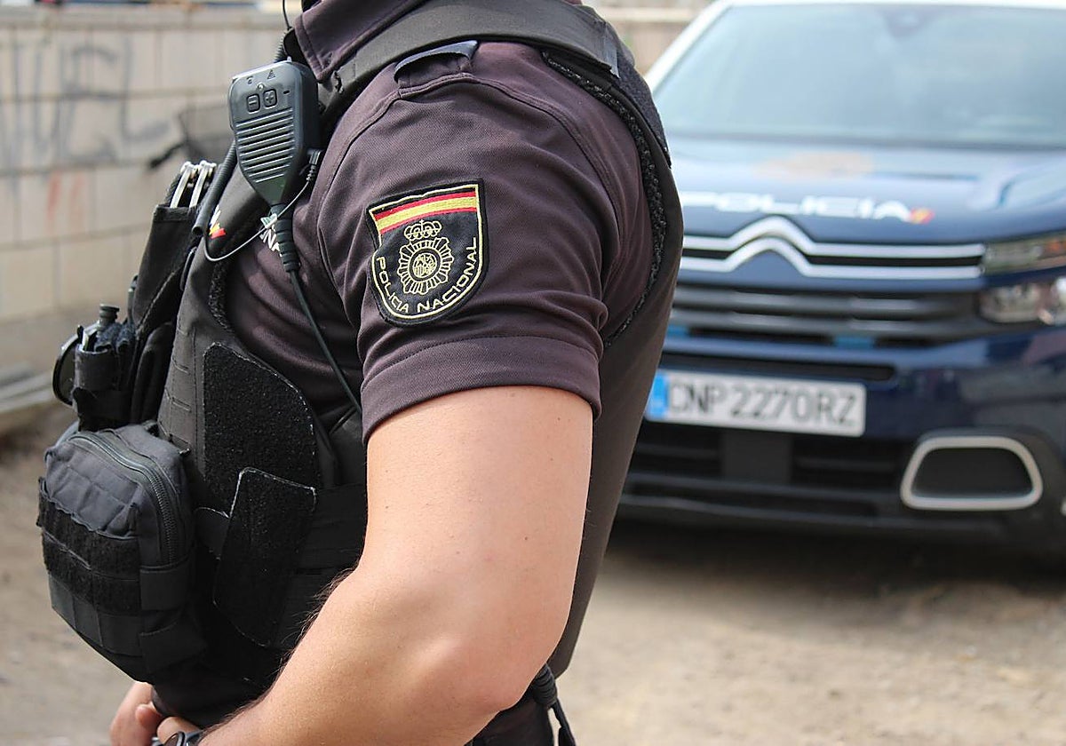 Agente de la Policía Nacional.