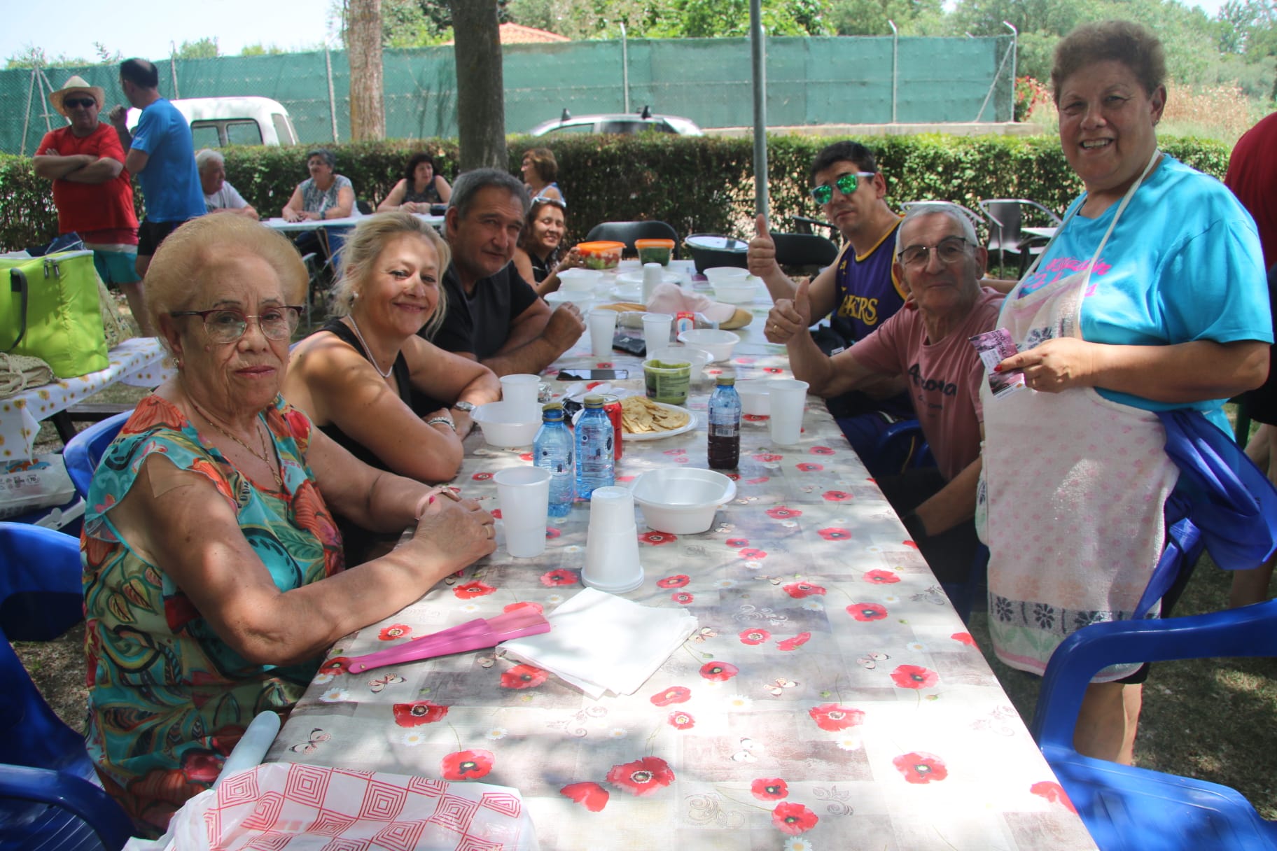 Gran comida de hermandad anual en Aldealengua en la ribera del Tormes
