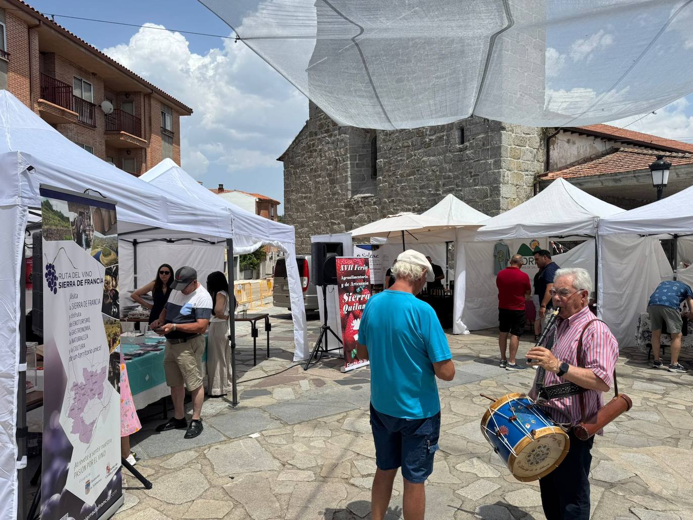 Calor y sabor para despedir la feria agroalimentaria de Linares de Riofrío