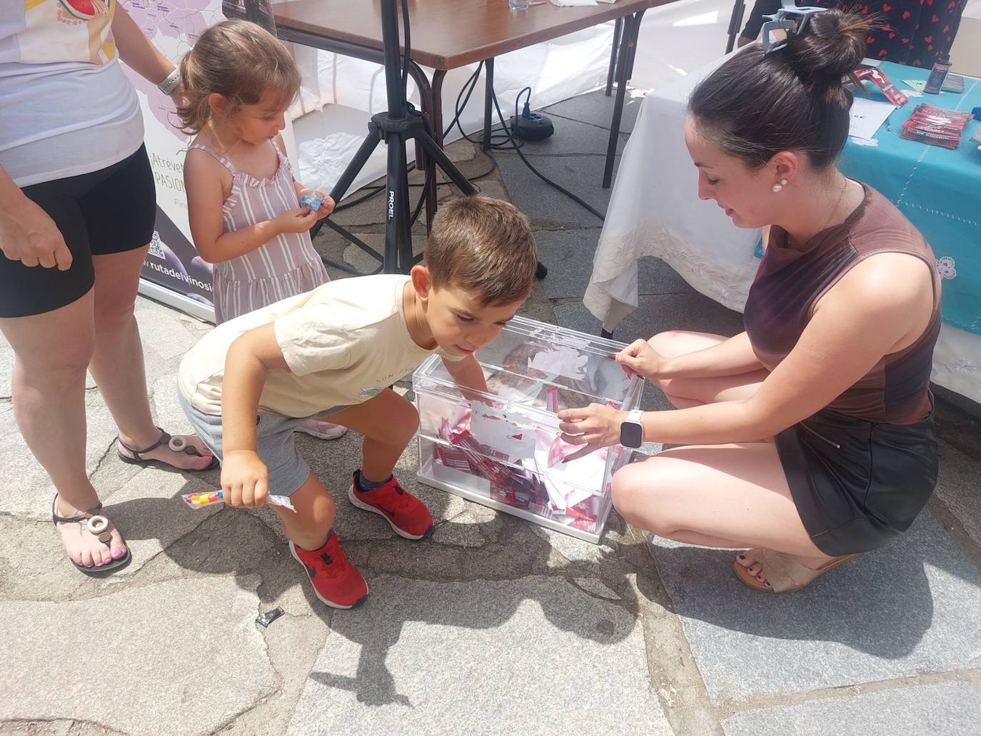Calor y sabor para despedir la feria agroalimentaria de Linares de Riofrío