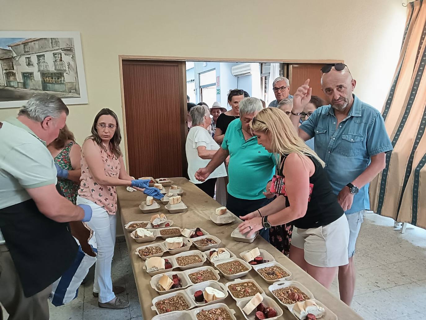 Calor y sabor para despedir la feria agroalimentaria de Linares de Riofrío