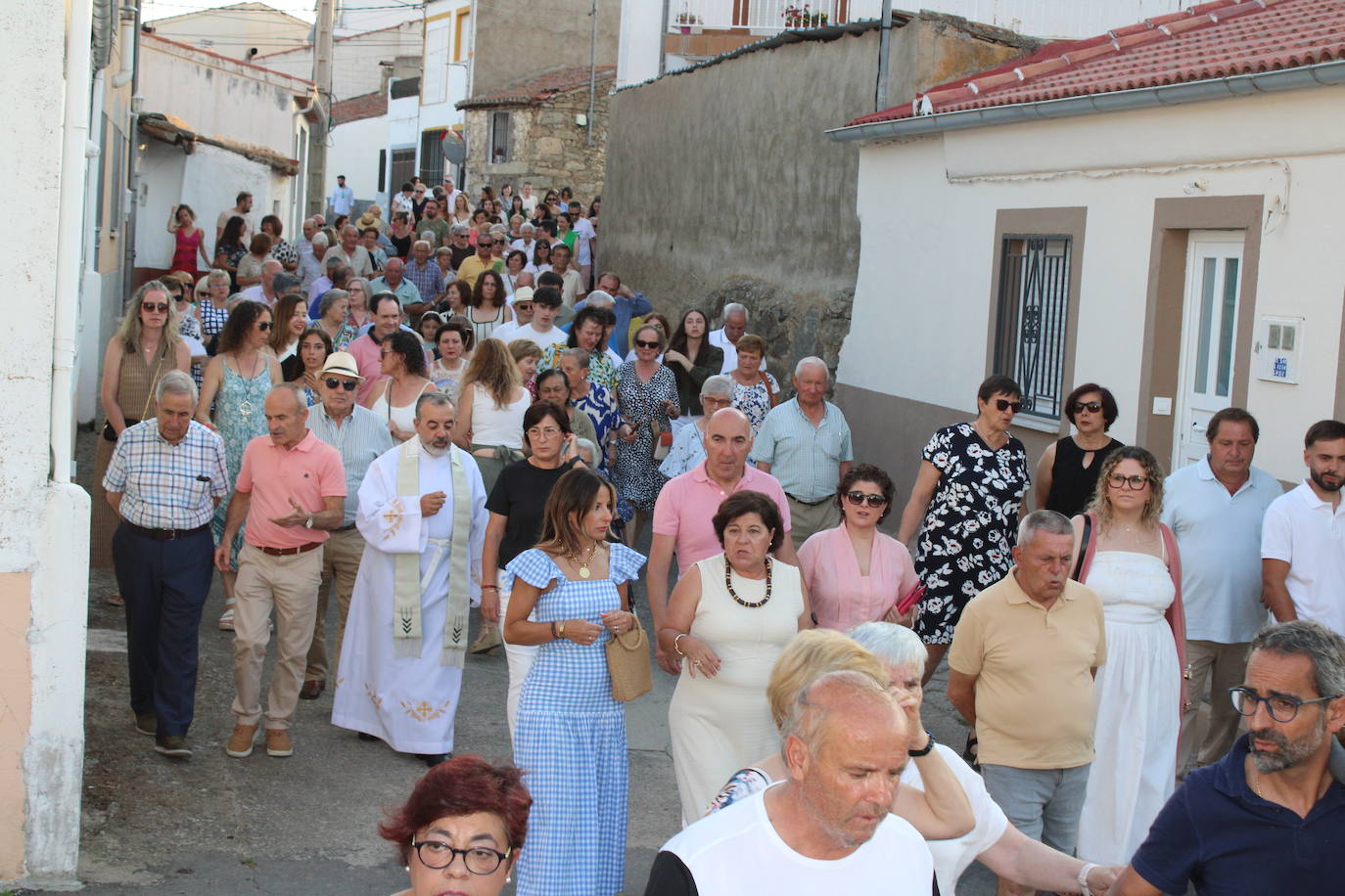 La Virgen de Valparaíso regresa a su ermita en Santibáñez de Béjar