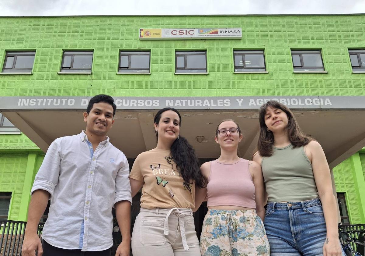De izquierda a derecha, Eddier Rivera, Lauren García, Noelia Pallares y Andrea Vázquez.