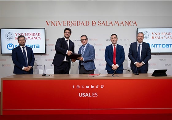 Firma del acuerdo.