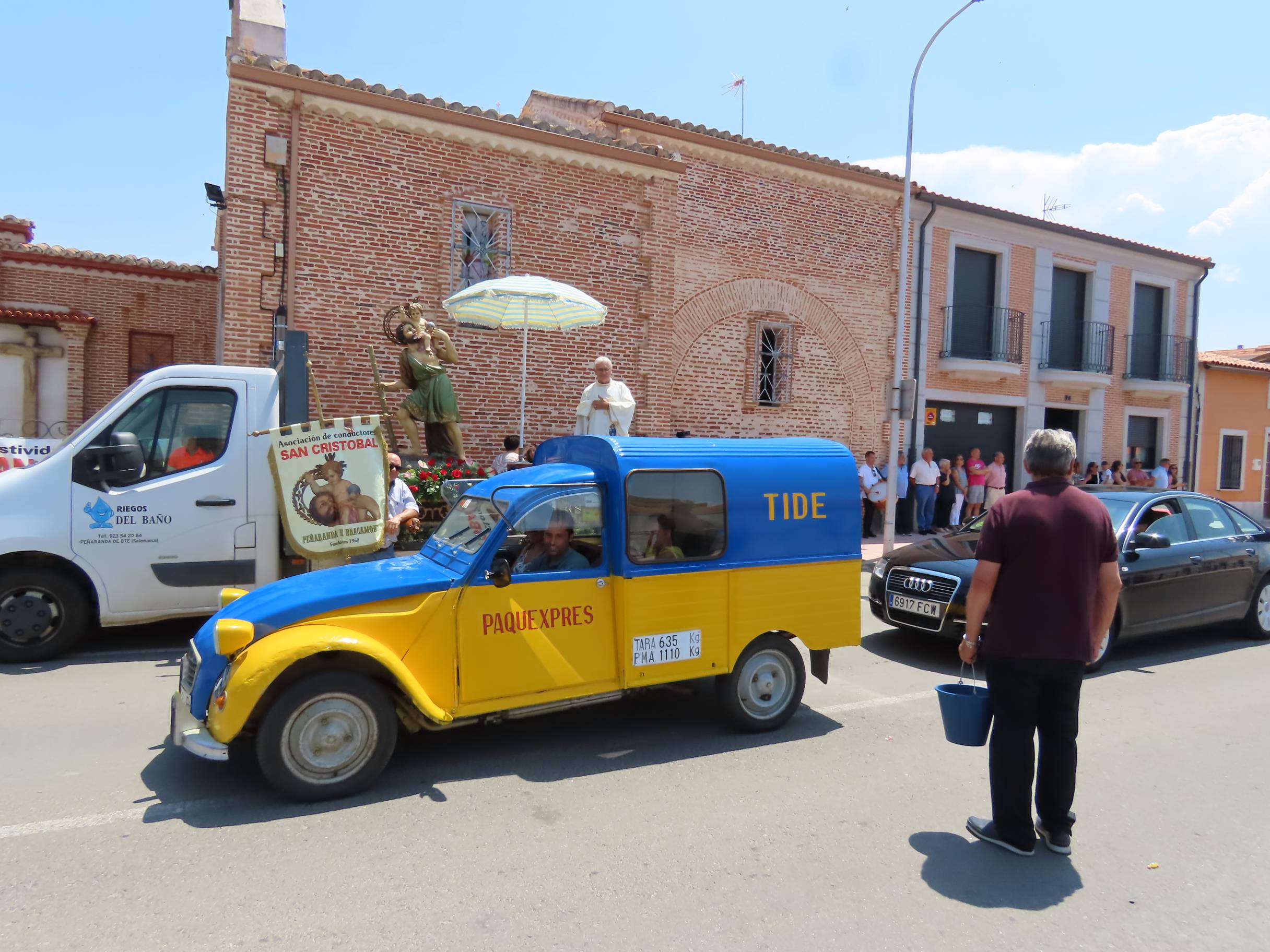 Bendición por San Cristóbal en Peñaranda