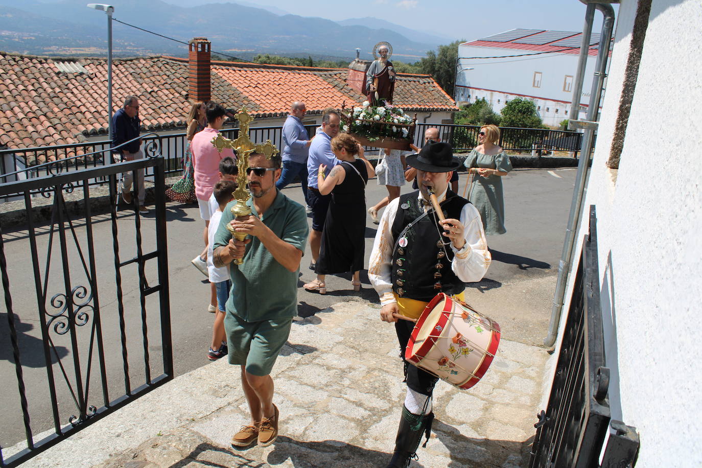 Honras a San Pedro en La Puebla de San Medel