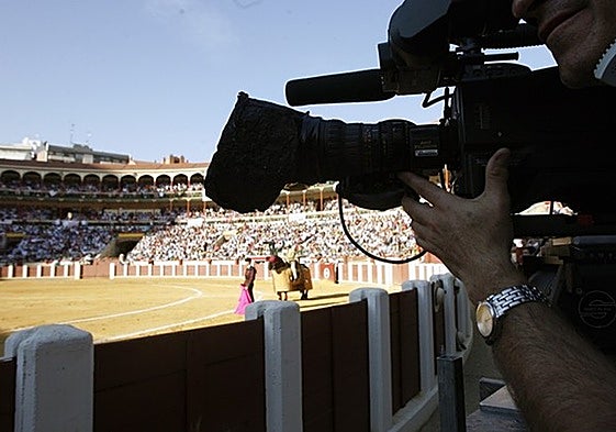 Cámara en la plaza de toros de Valladolid.