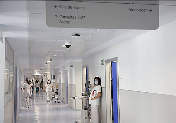 Pasillos interiores del servicio de Urgencias.