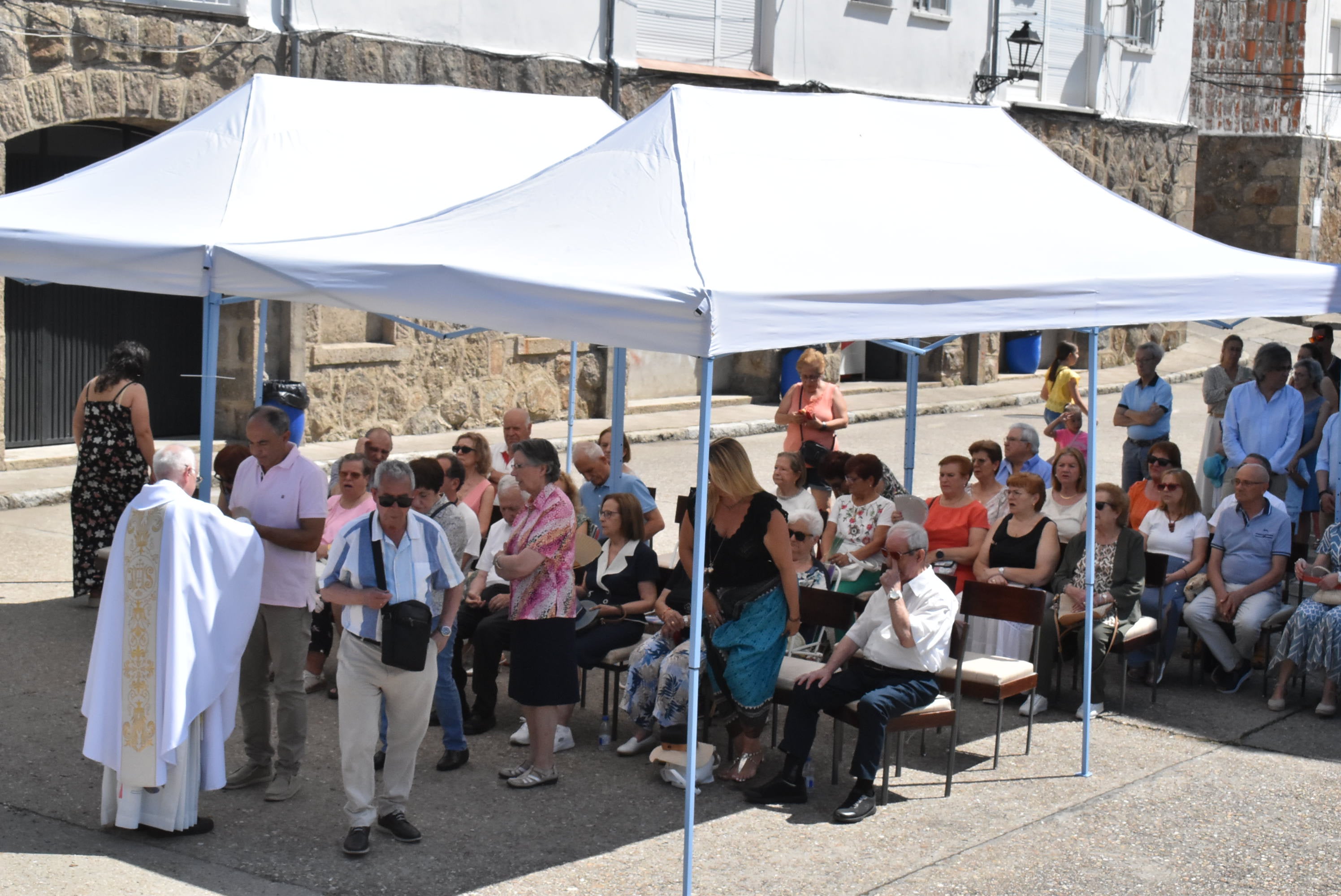 El barrio de La Antigua en Béjar honra a San Cristóbal para despedir sus fiestas de verano