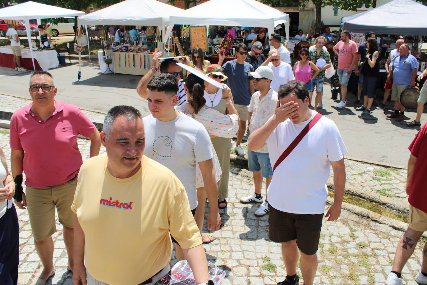 Endrinal despide sus fiestas con el día del Cristo y la paella