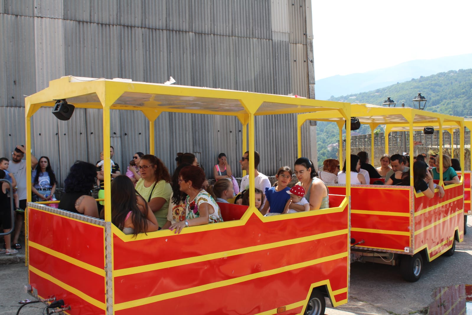 El barrio de La Antigua en Béjar honra a San Cristóbal para despedir sus fiestas de verano