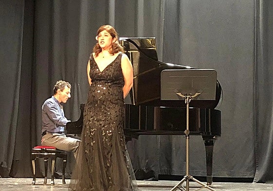 Dos de los participantes en el Festival de Música Vocal.