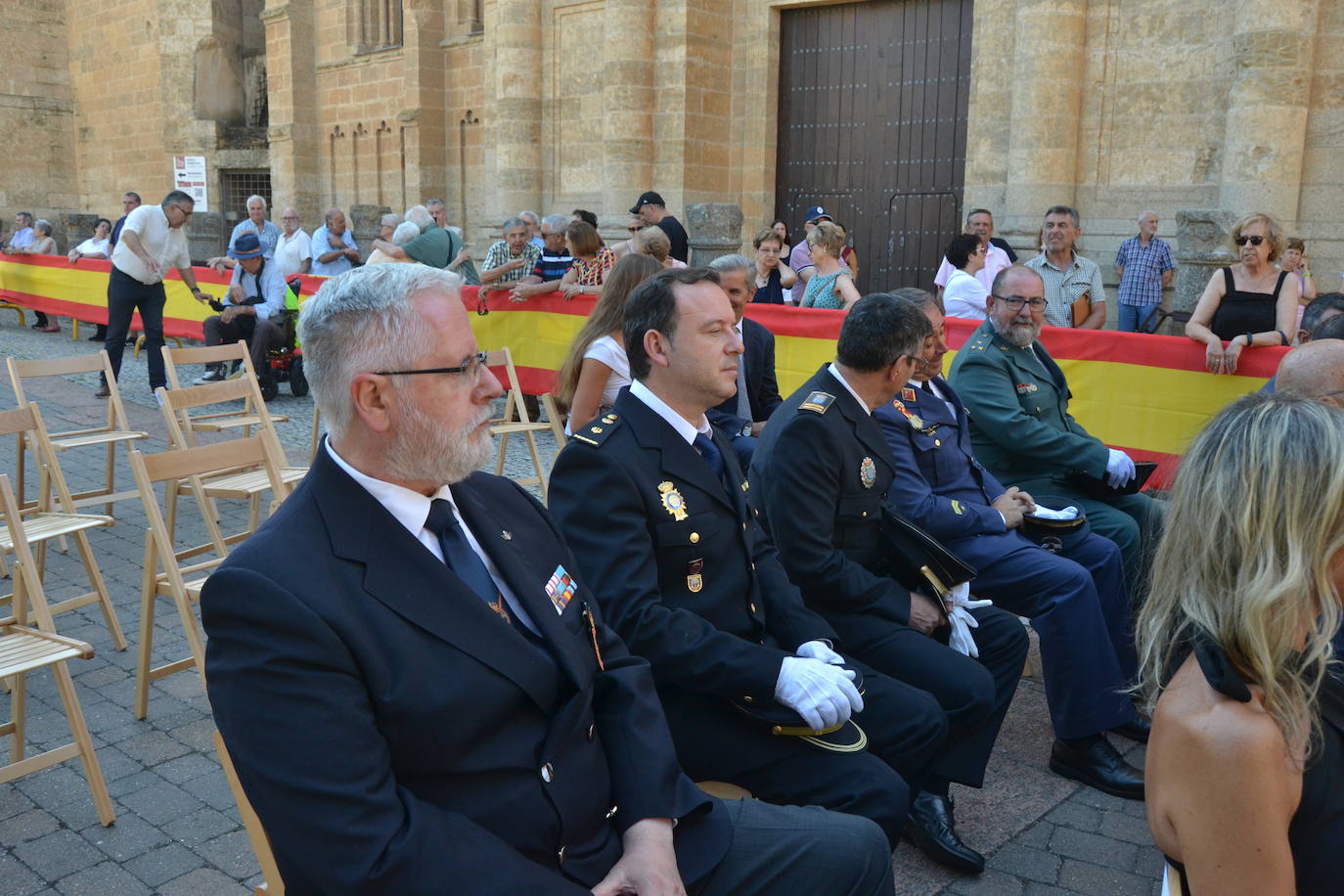 El merecido recuerdo a la heroica resistencia mirobrigense