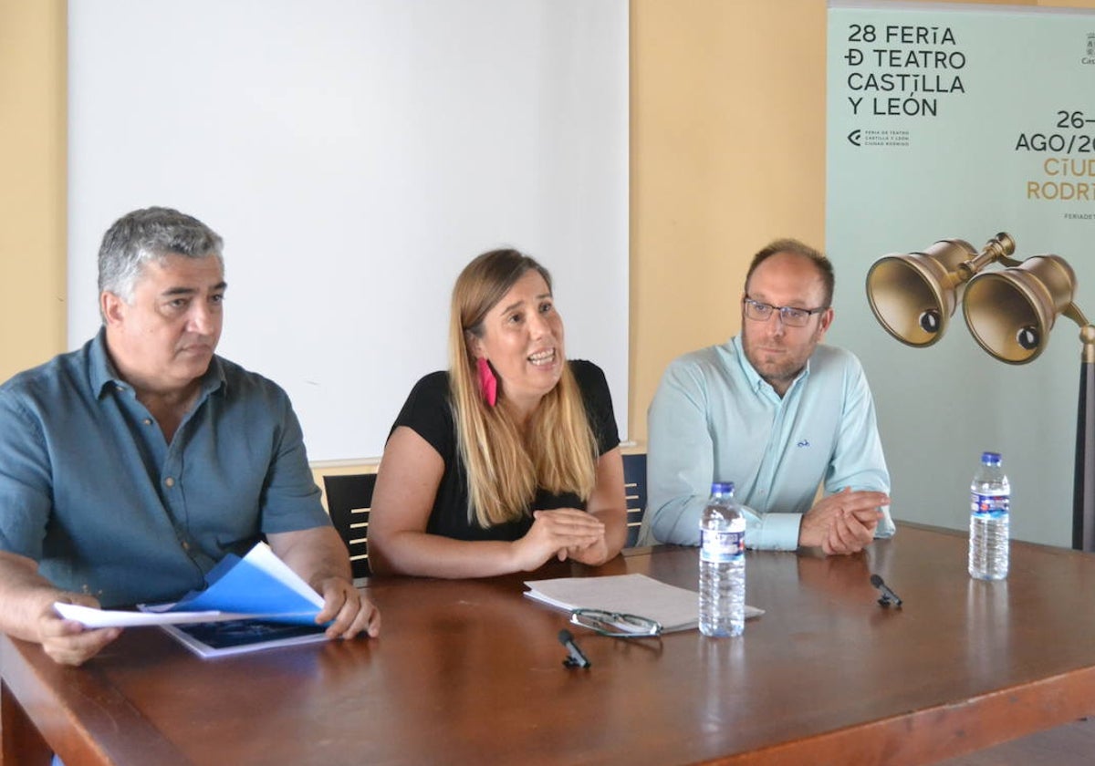 Manuel González, Cristina Hernández y Marcos Iglesias.