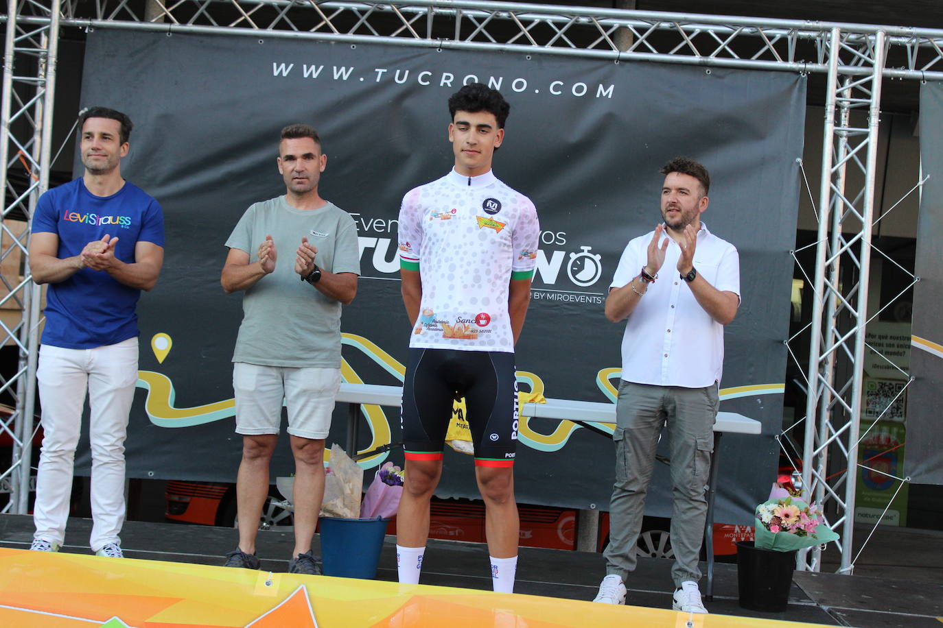 La selección portuguesa se lleva la victoria en la contrarreloj por equipos de la Vuelta Ciclista a Guijuelo