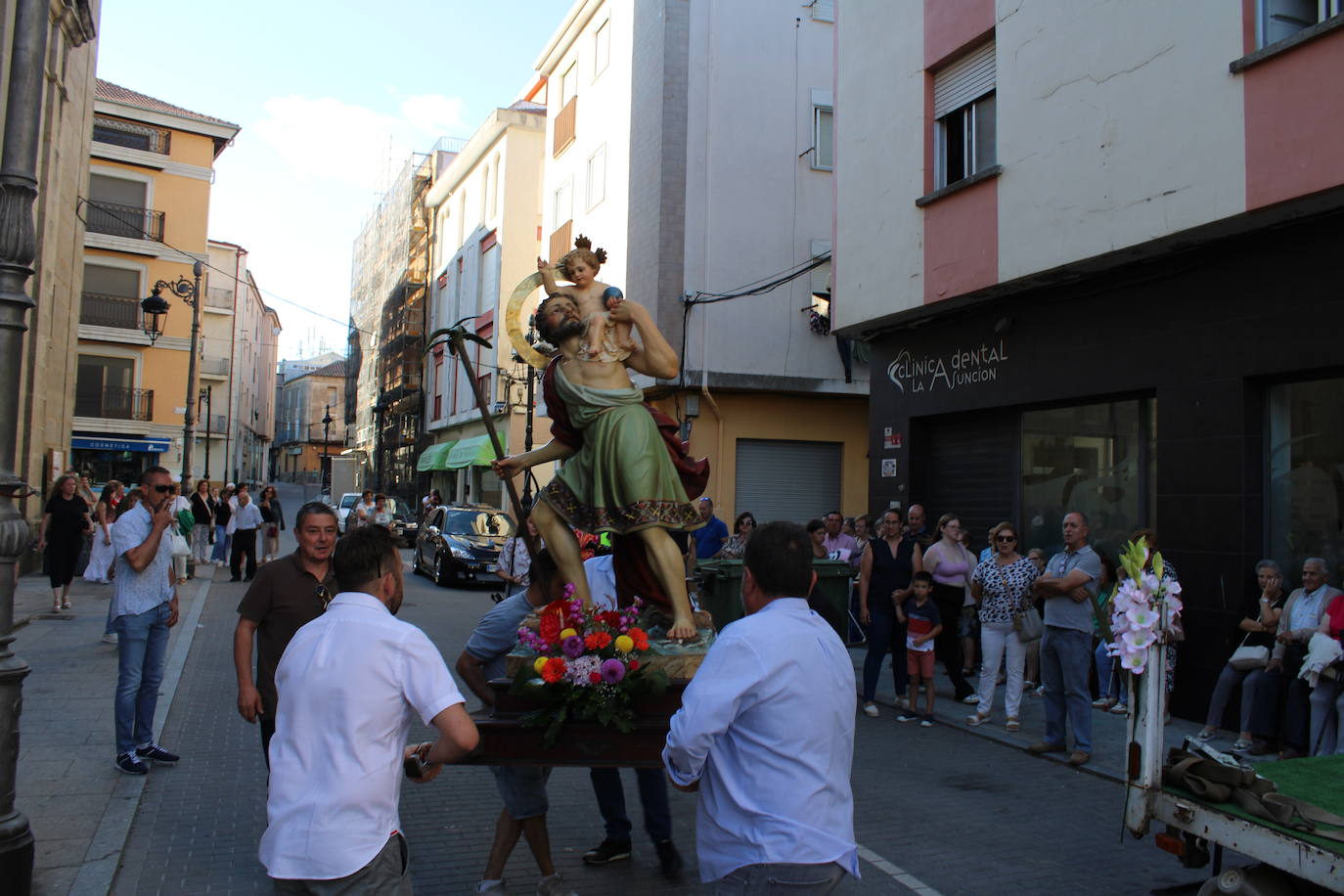 Guijuelo recibe la bendición de San Cristóbal