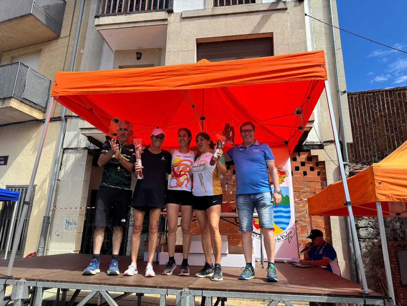 Daniel Ayuso y Verónica Rodríguez se llevan el cross de La Honfría de Linares