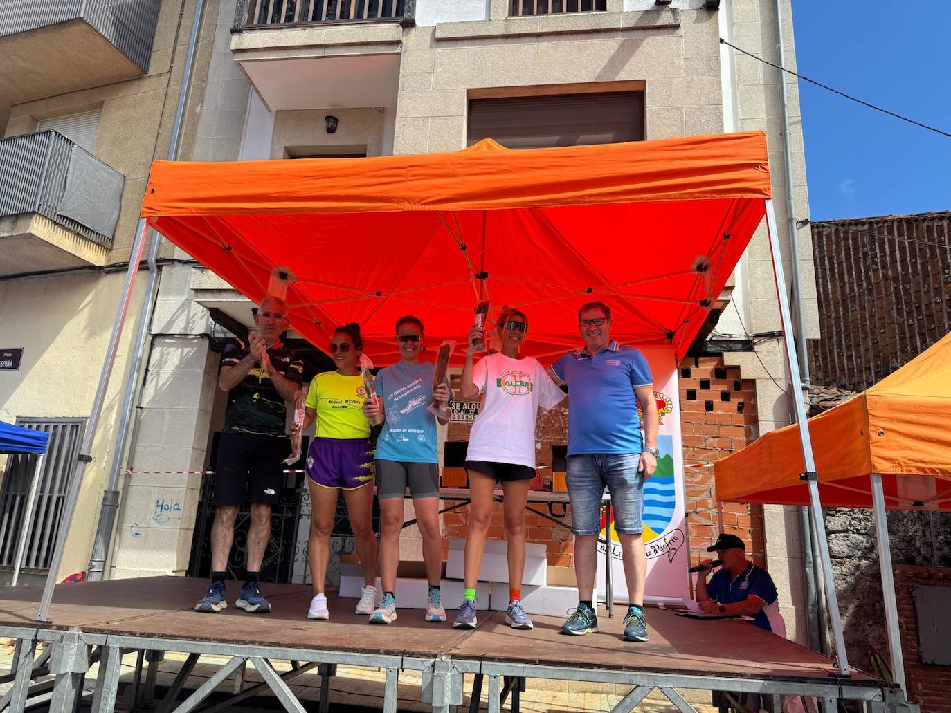 Daniel Ayuso y Verónica Rodríguez se llevan el cross de La Honfría de Linares