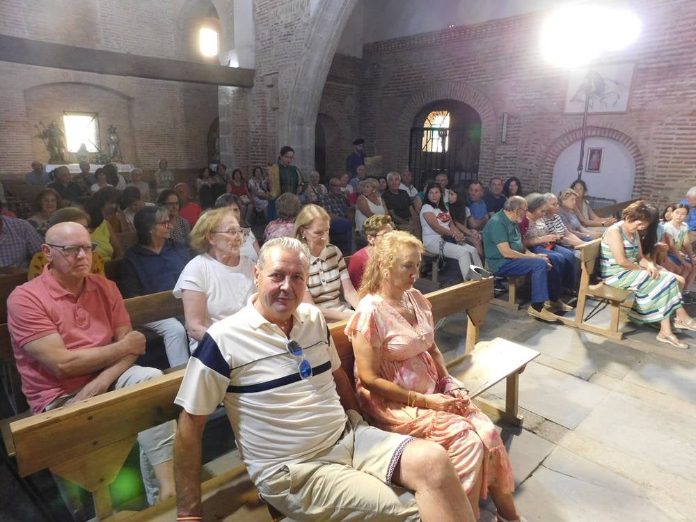 &#039;Arcos y Ecos&#039; deja sin palabras al público de Aldeaseca de la Frontera