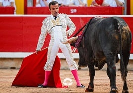 Damián Castaño, durante la faena.