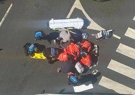Asistencia al octogenario atropellado por un bus el pasado viernes, fallecido este domingo.