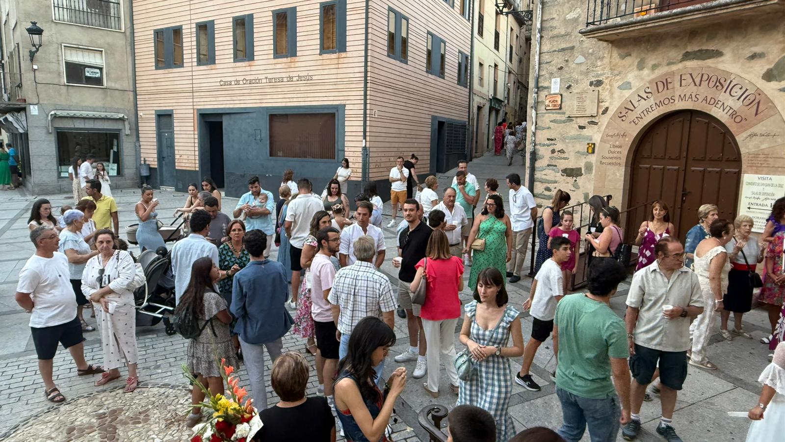 Alba de Tormes honra la memoria de los pescadores y a la Virgen del Carmen en su paseo fluvial