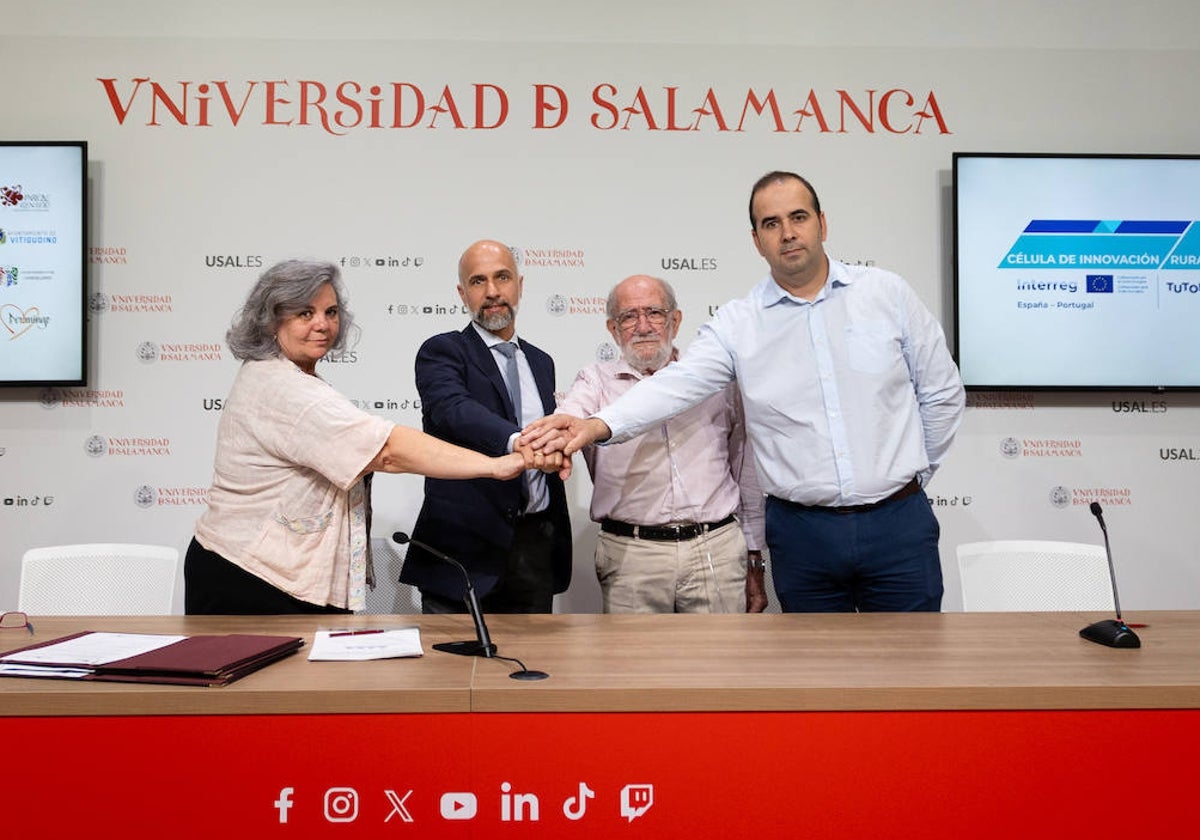 Firma del acuerdo.