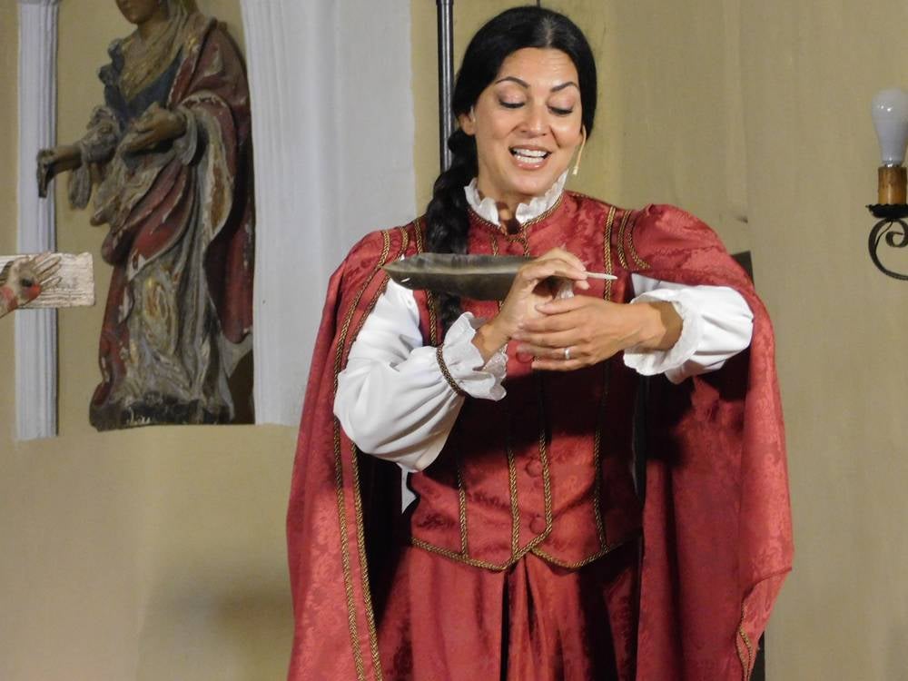 Nava de Sotrobal recibe el recital poético musical “Arcos y Ecos”