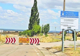 Imagen de las obras que la Diputación está realizando en la carretera de Berrocal de Salvatierra a Guijuelo.