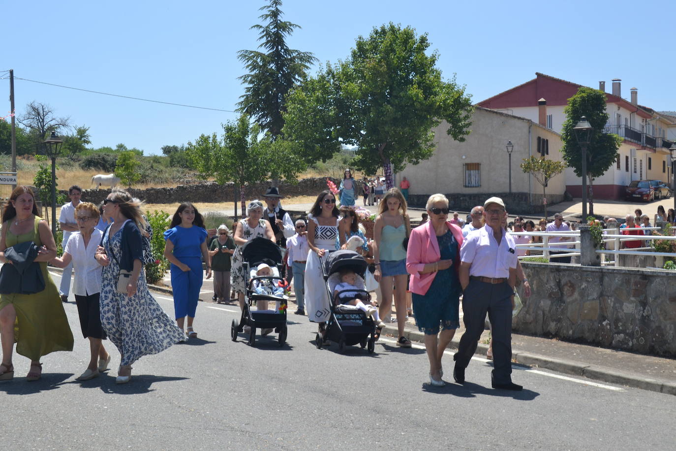 Escurial de la Sierra honra con fervor a Santa Marina