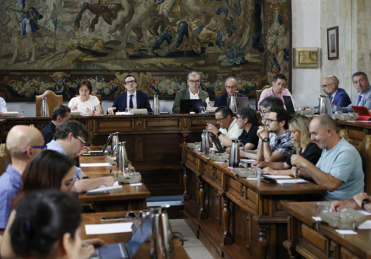 Celebración del Consejo de Gobierno de la Universidad.