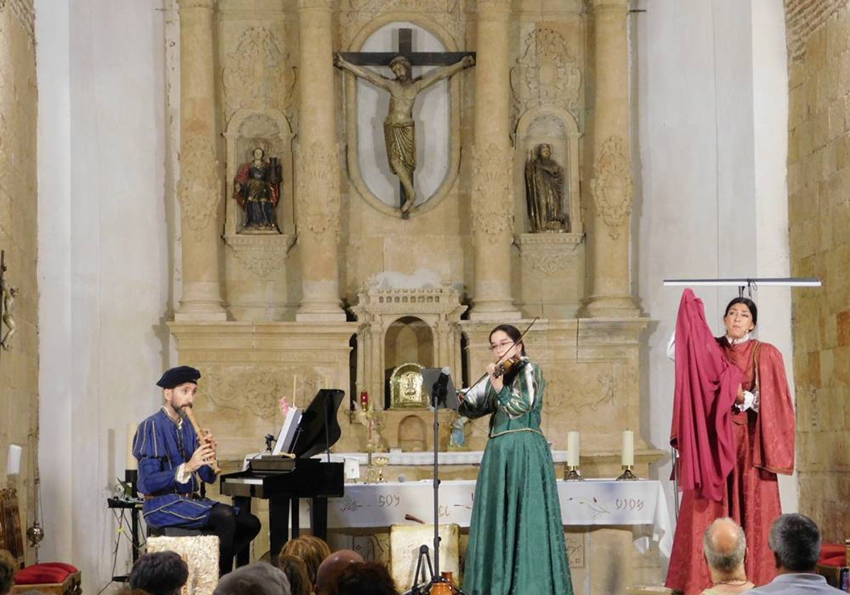 Una velada de altura con &#039;Arcos y Ecos&#039; en la iglesia de Villoria