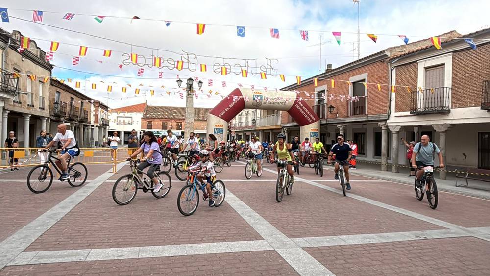 Animada IX quedada ciclista y runner en Santiago de la Puebla