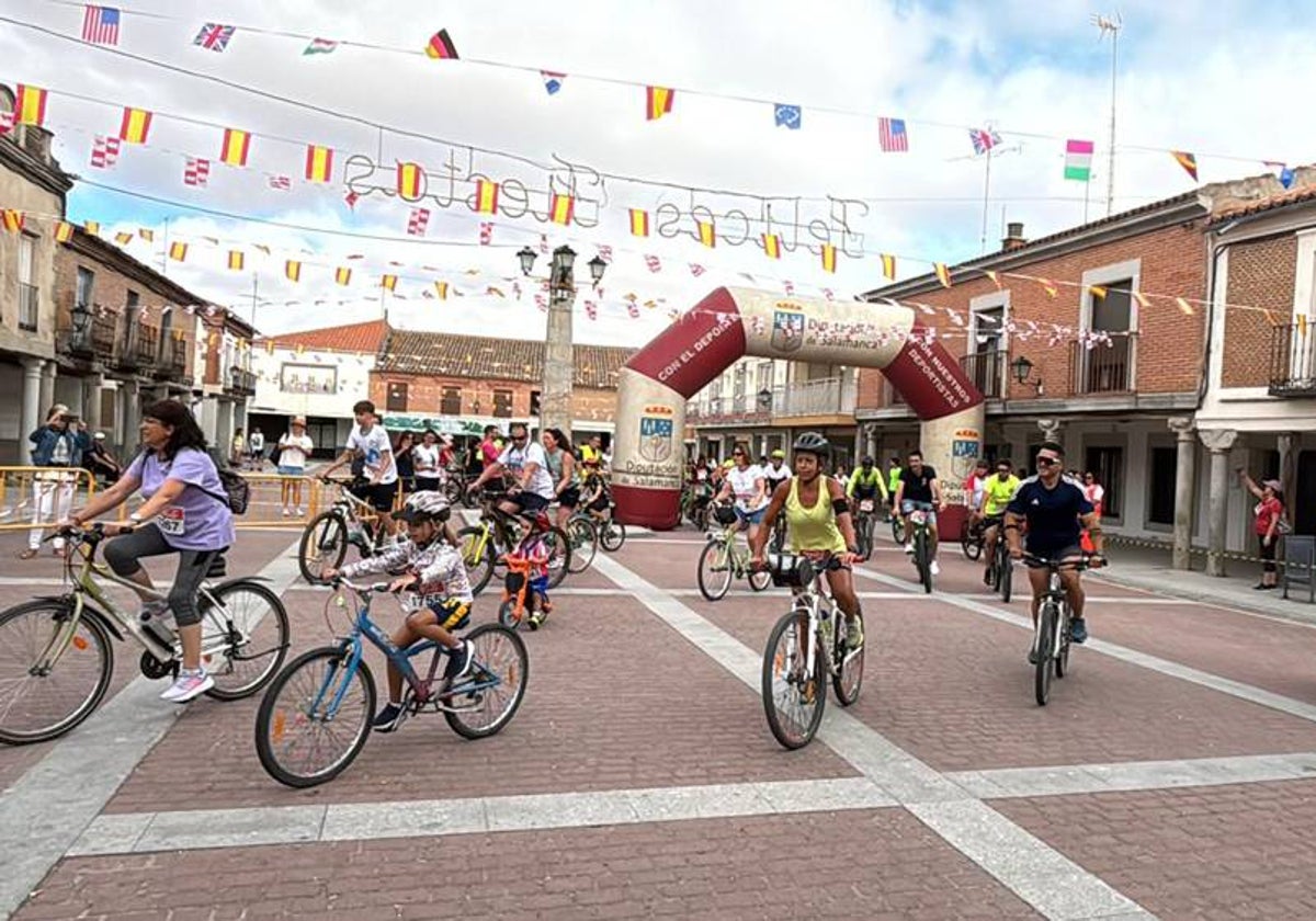 Animada IX quedada ciclista y runner en Santiago de la Puebla