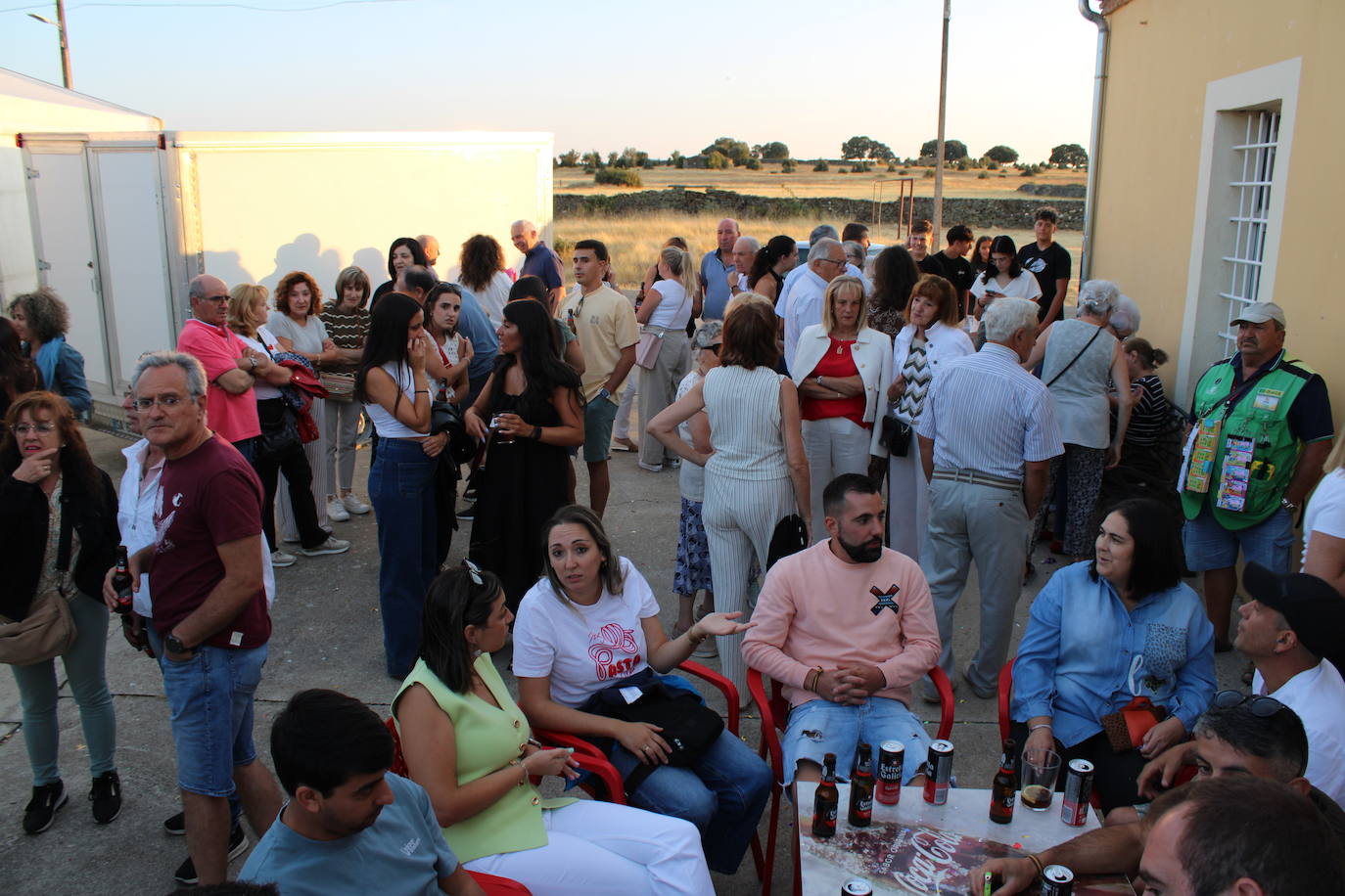 Sabroso inicio de fiestas en Palacios de Salvatierra
