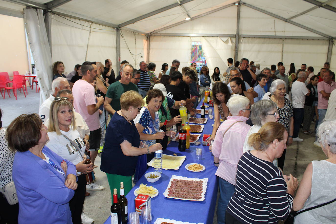 Sabroso inicio de fiestas en Palacios de Salvatierra