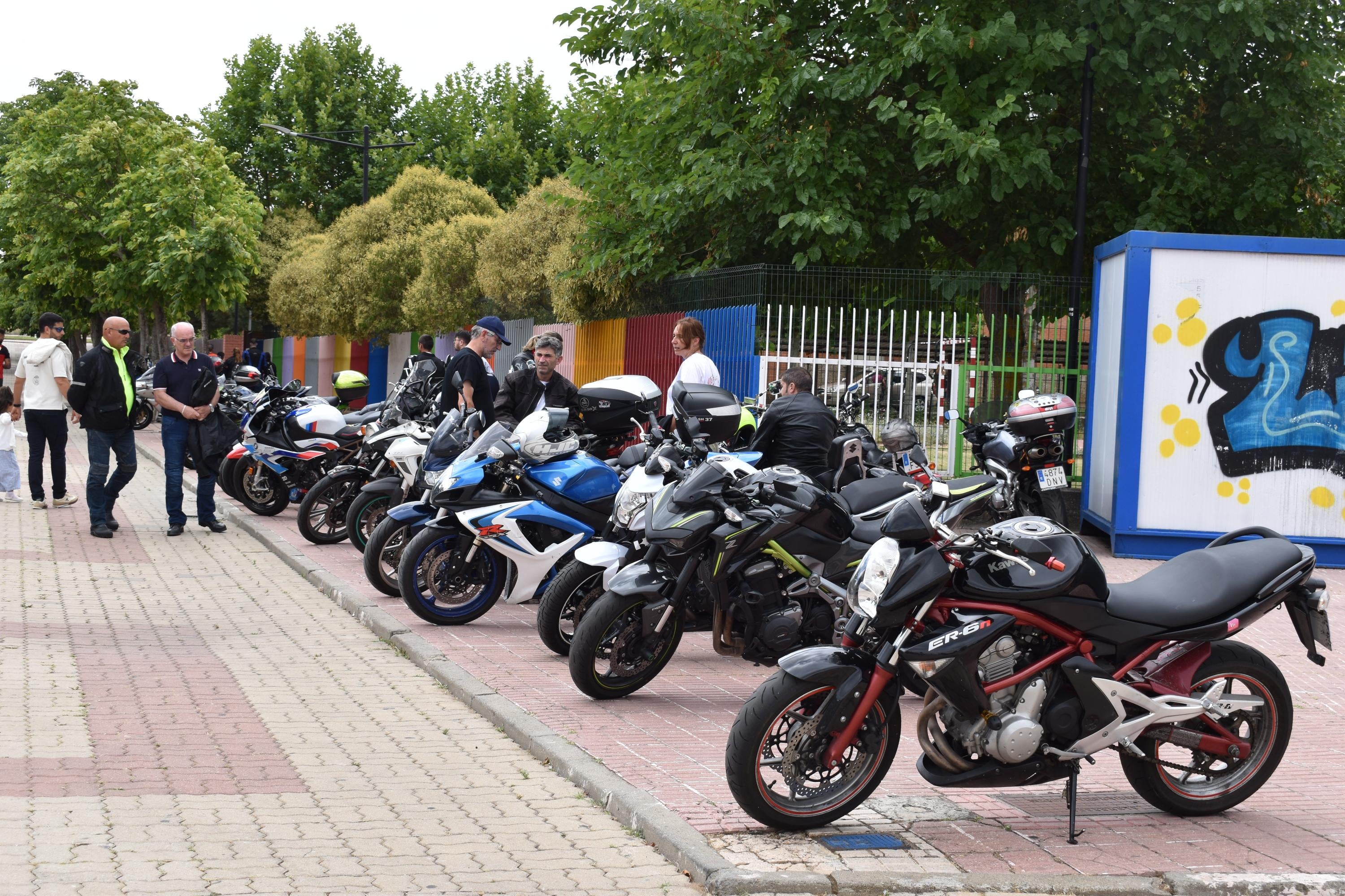La pasión por las motos toma las calles de Santa Marta de Tormes