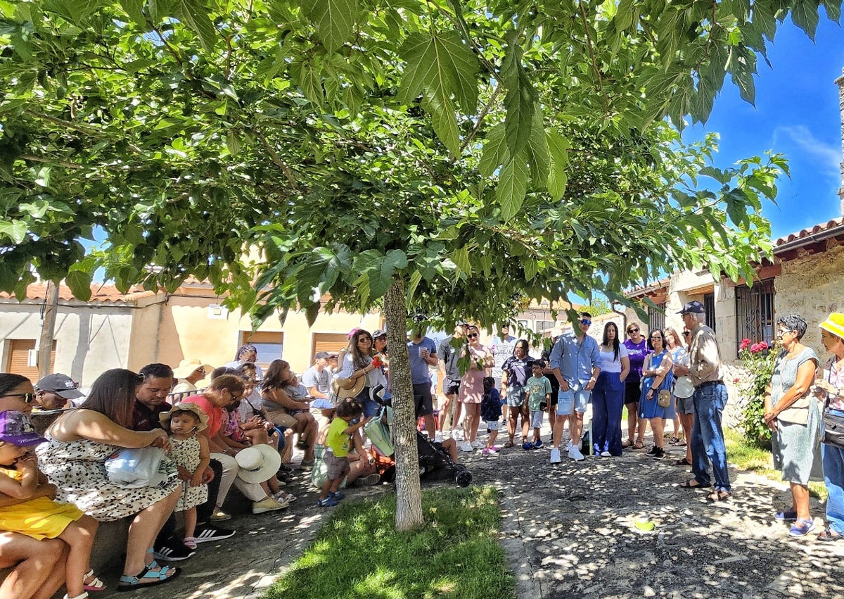 Imagen secundaria 1 - Cien personas refugiadas dejan huella en Juzbado
