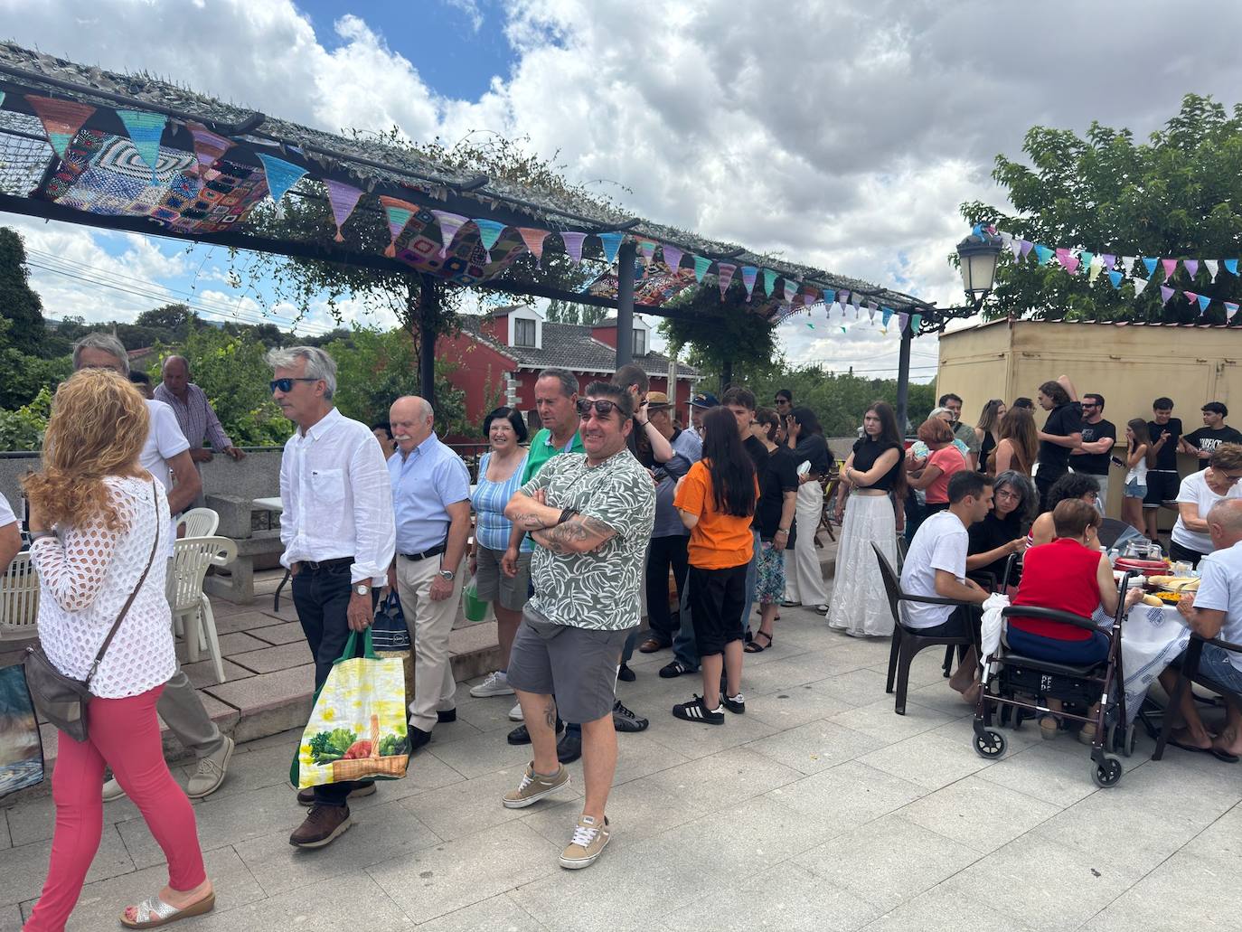 Sabroso cierre festivo en Escurial de la Sierra