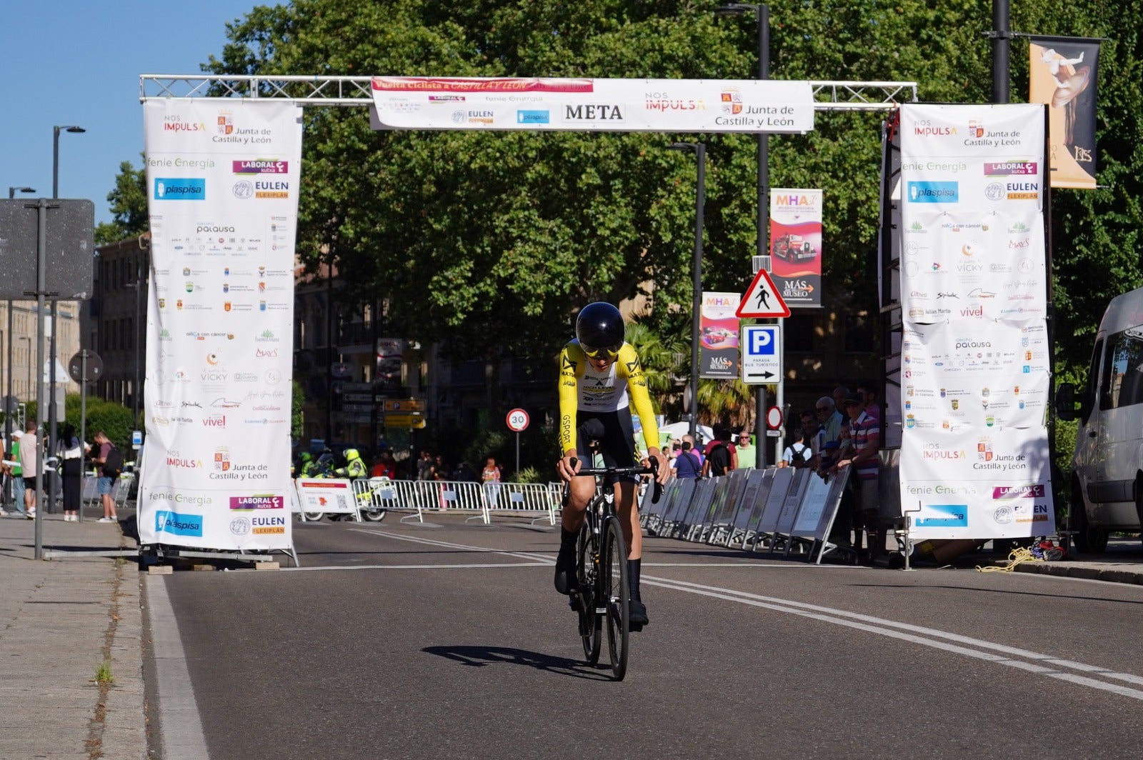 José María Martín (Extremadura-Pebetero) gana la contrarreloj de Salamanca